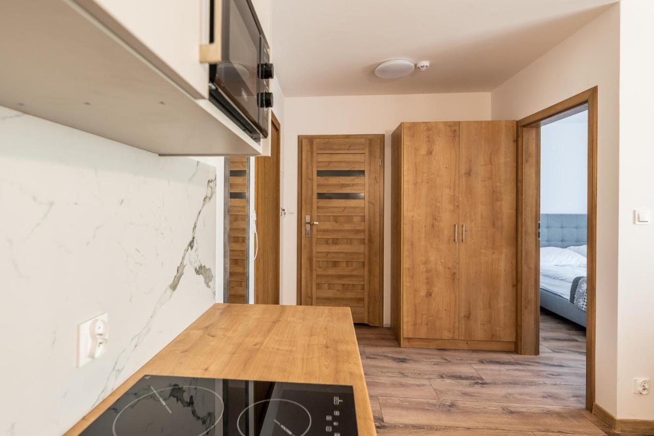 Apartamenty Henry ウェバ エクステリア 写真