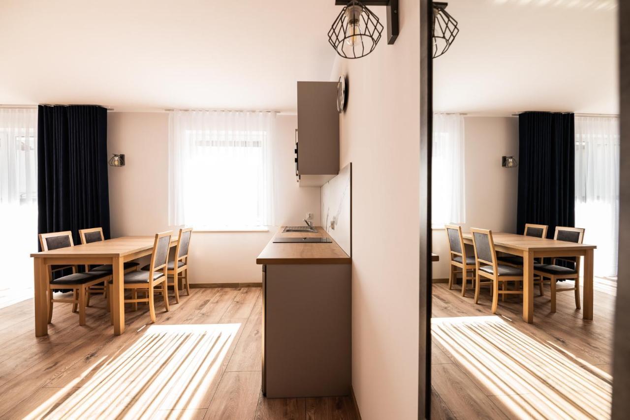 Apartamenty Henry ウェバ エクステリア 写真