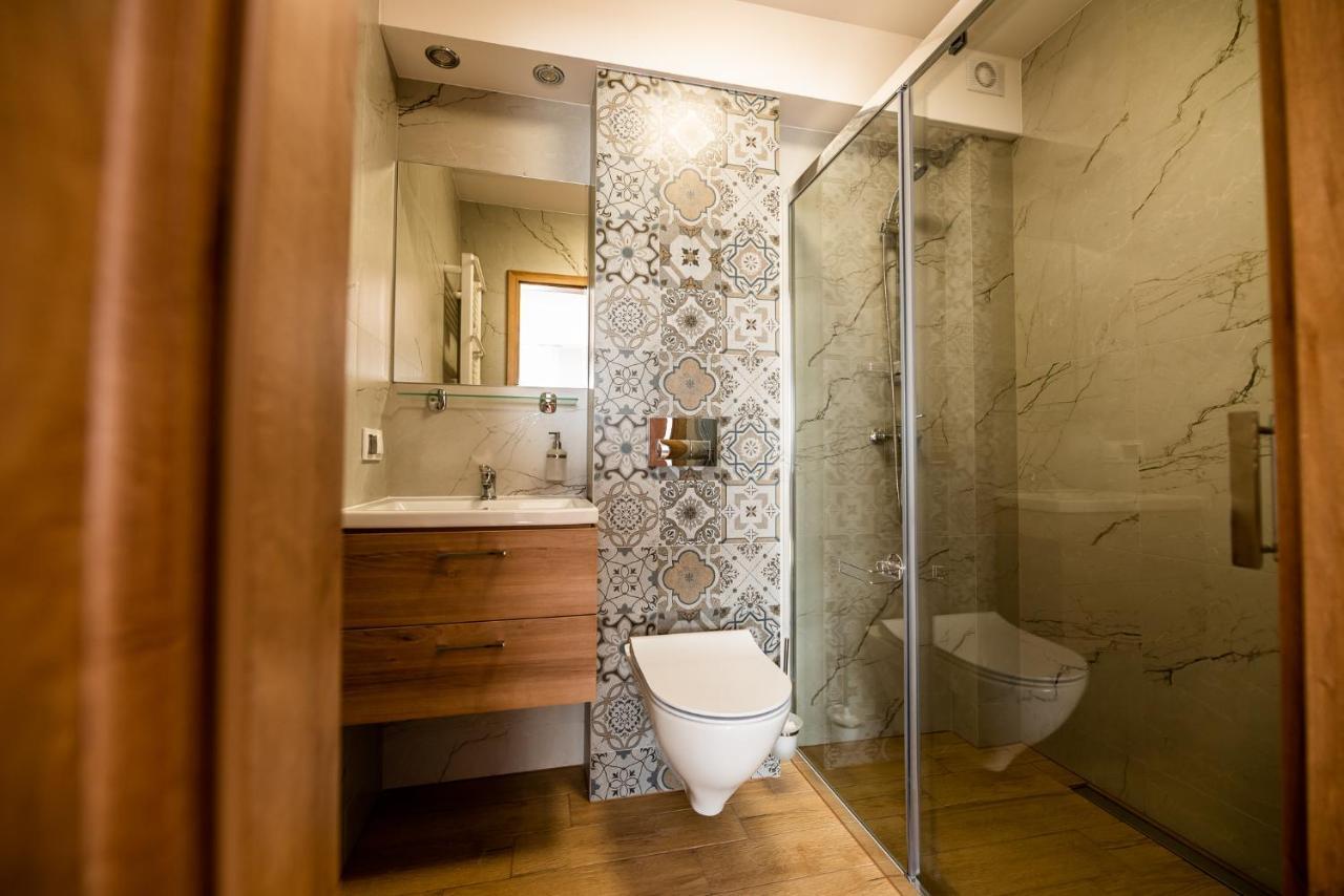 Apartamenty Henry ウェバ エクステリア 写真