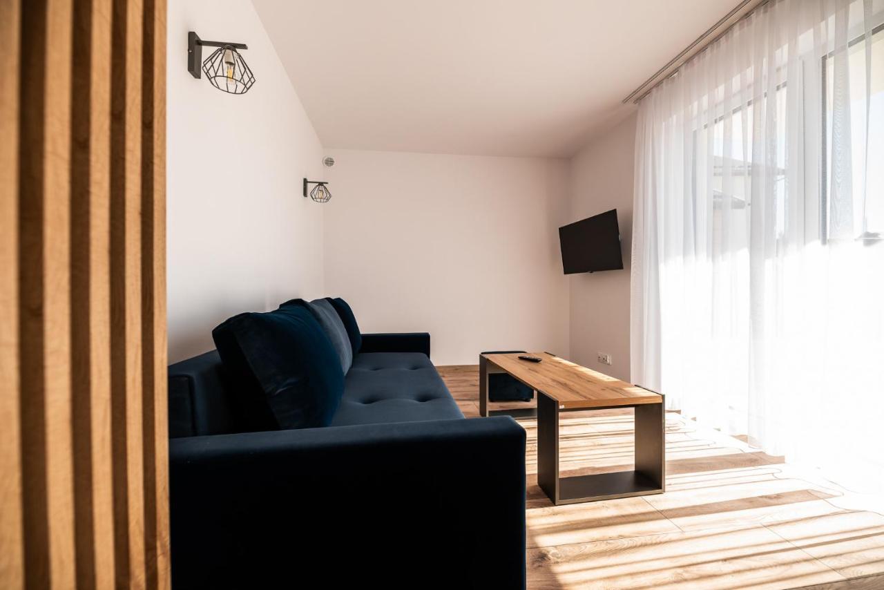 Apartamenty Henry ウェバ エクステリア 写真